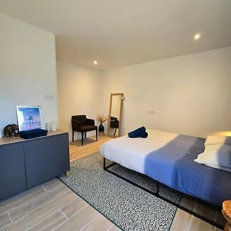 Maison * ラ・プレンヌ・シュル・メール